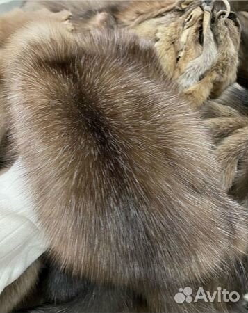 Воротник из соболя куницы на пальто или куртку