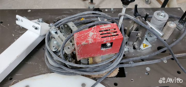 Ручной кромкооблицовочный станок lange B560K