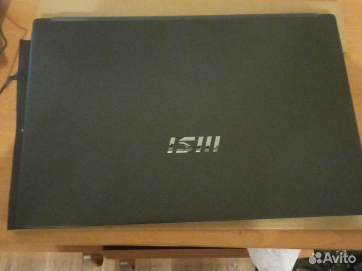 Ноутбук msi