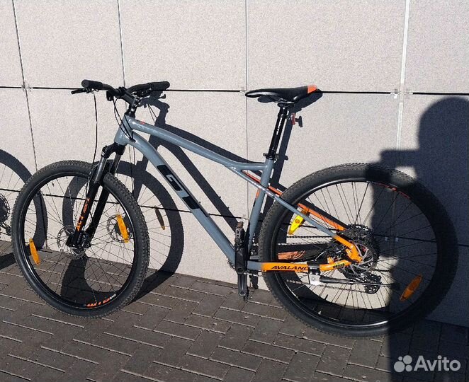 Велосипед GT 29 Avalanche Sport