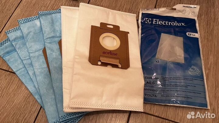 Пылесос Electrolux Z 8870 UltraOne с турбощеткой