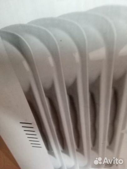 Масляный радиатор Elenberg HSM - 0560