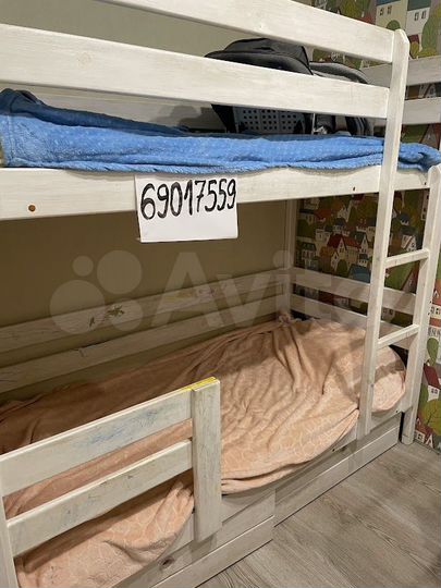 Дом 45 м² на участке 1,8 сот.