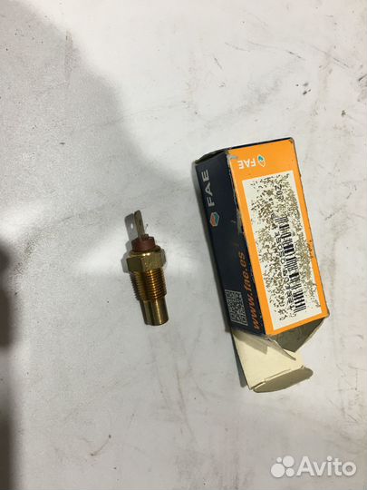 Датчик температуры Fae 31570