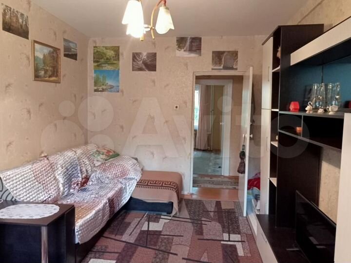 4-к. квартира, 71 м², 1/9 эт.