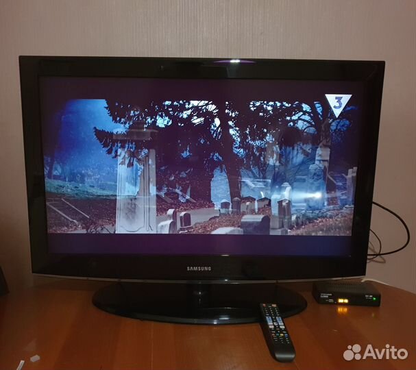 Телевизор samsung