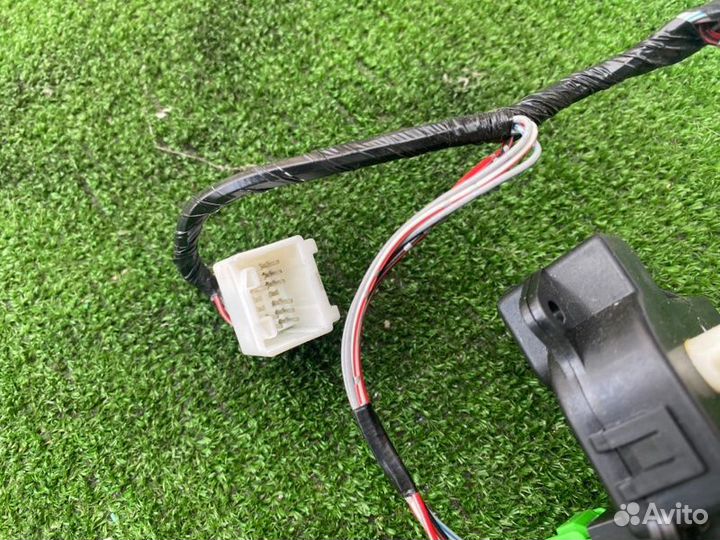 Сервопривод заслонки печки Suzuki Grand
