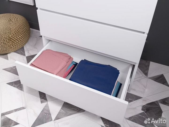 Высокий белый Комод с 5 ящиками в спальню, коридор