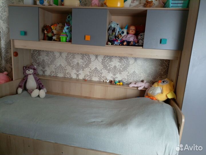 Кровать трансформер, шкаф, матрас