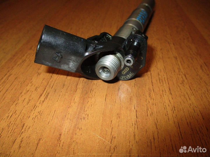 Форсунка дизельная Audi Q7 (4L)