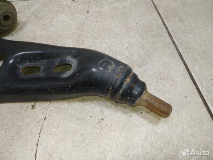 Рычаг передний левый Skoda Octavia A5 1Z- 2004-201