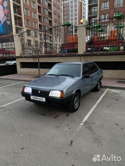 ВАЗ 21099 1.6 МТ, 2003, 200 000 км