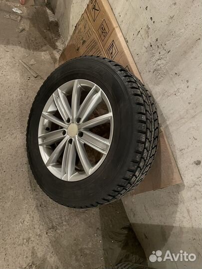 Dunlop SP Winter Ice 01 225/65 R17