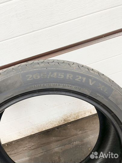 Continental MaxContact MC6 265/45 R21