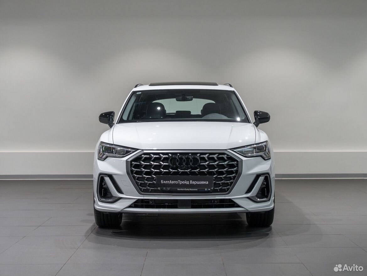 Audi Q3 1.5 AMT, 2026