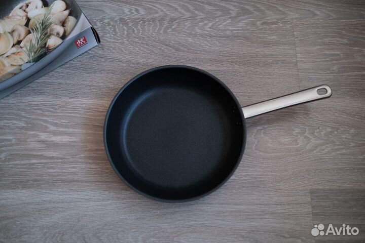 Сковорода Zwilling twin Nova 26см