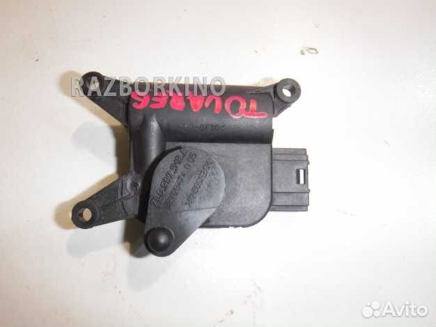 Моторчик заслонки печки