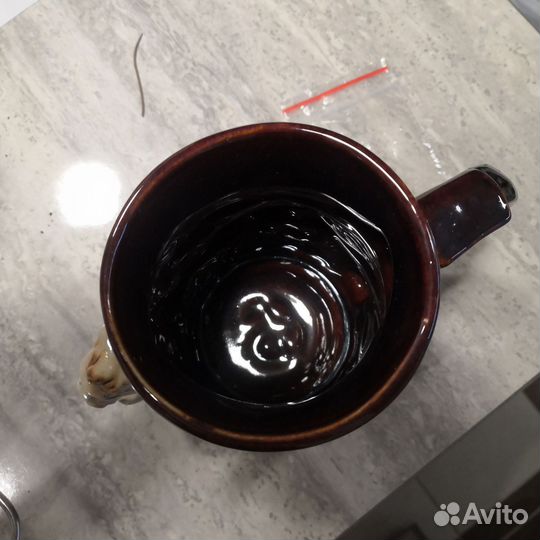 Глиняная кружка