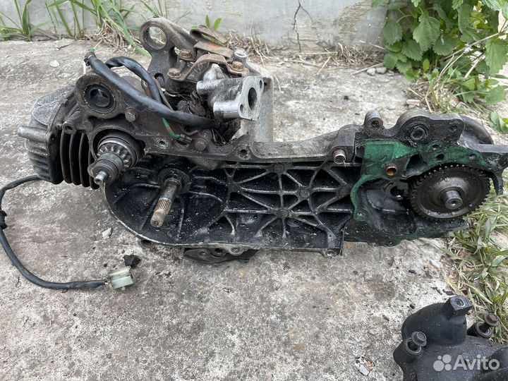 Двигатель скутера Honda