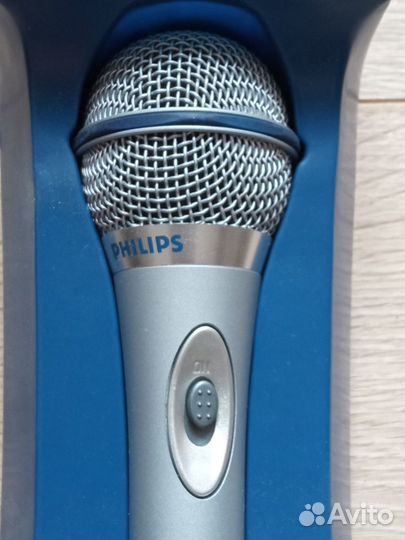 Студийный микрофон