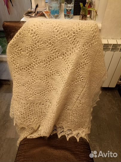 Пуховый платок паутинка