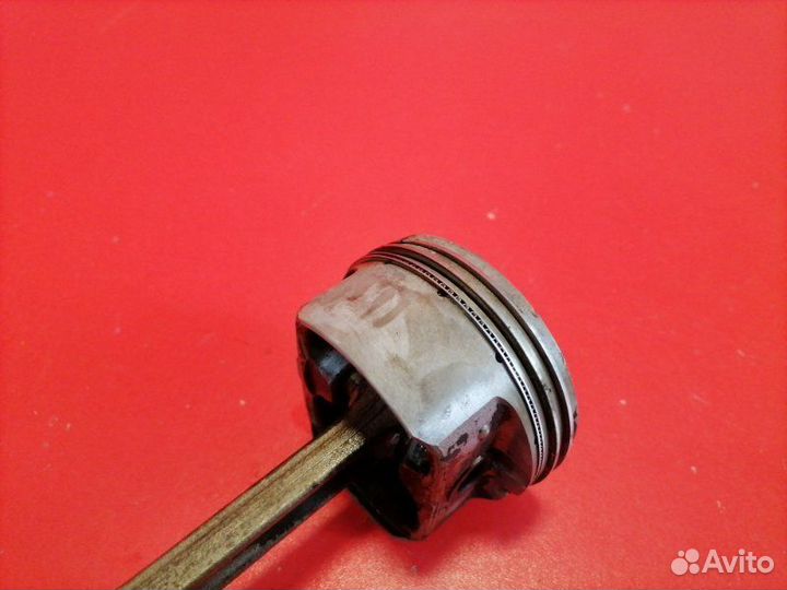 Поршень с шатуном Hyundai Solaris RB G4FC 2012