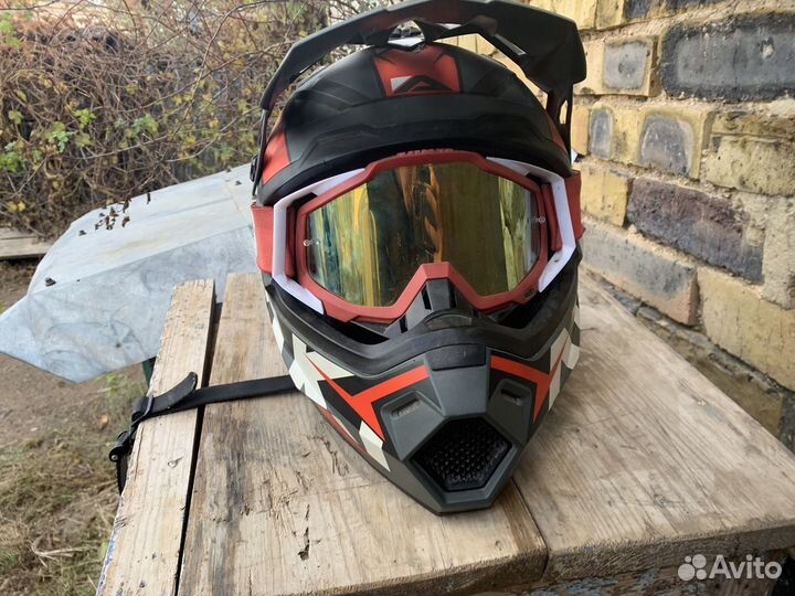 Шлем для мотокросса бу