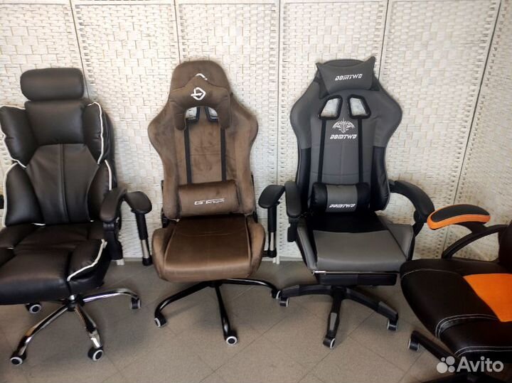 Компьютерное кресло новое