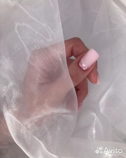 Маникюр, покрытие гель-лак и наращивание