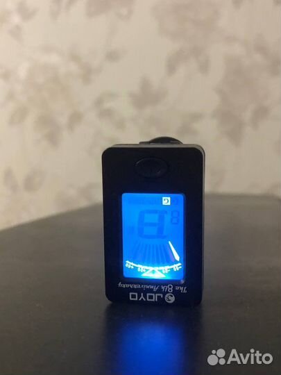 Новая гитара+тюнер+чехол