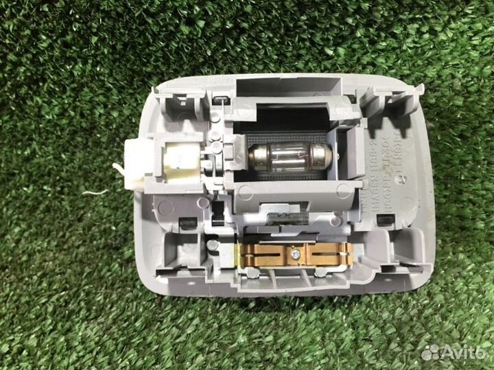 Плафон освещения салона Mitsubishi Outlander Iii