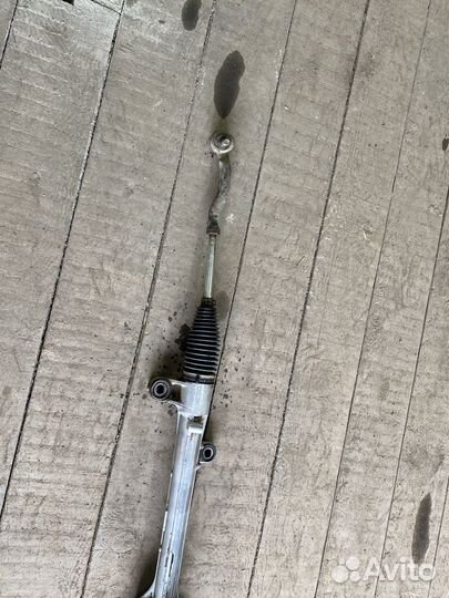 Рулевая рейка Toyota Wish