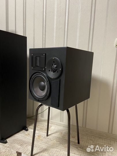 Колонки Hi Fi