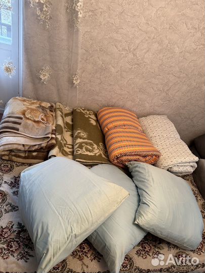 Подушка, матрас, одеяло