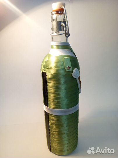 Бутылка Офицер с бугельной пробкой