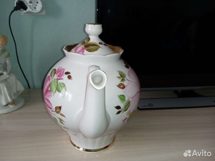 Заварочный (доливной) чайник большой