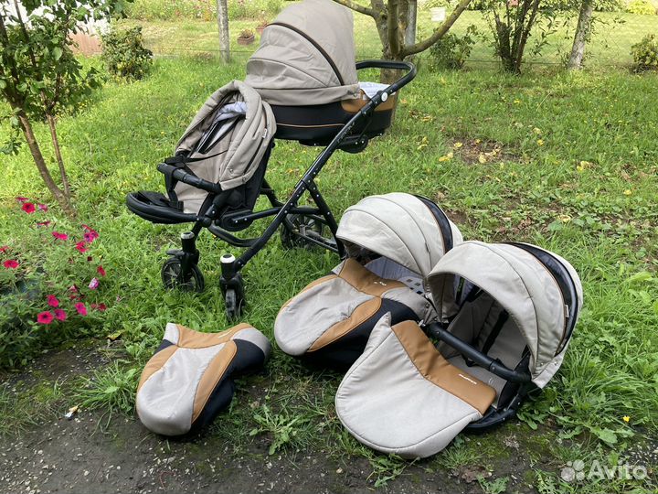 Коляска для двойни или погодок