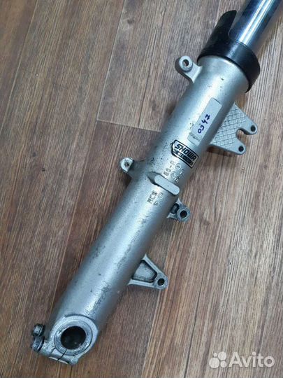 Перо Honda ST 1300 всборе левое japan