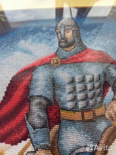 Картина вышитая крестиком Богатырь