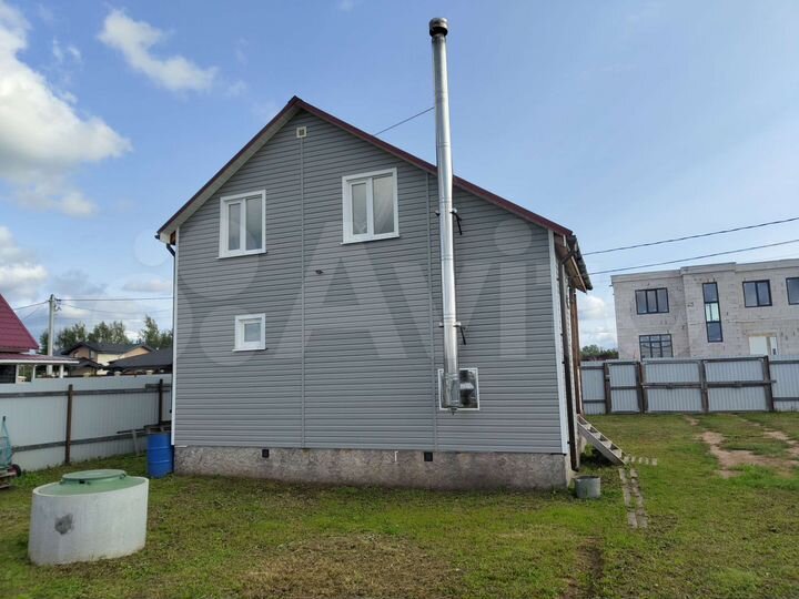 Дом 90 м² на участке 5 сот.