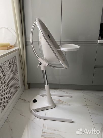 Стульчик для кормления mima moon