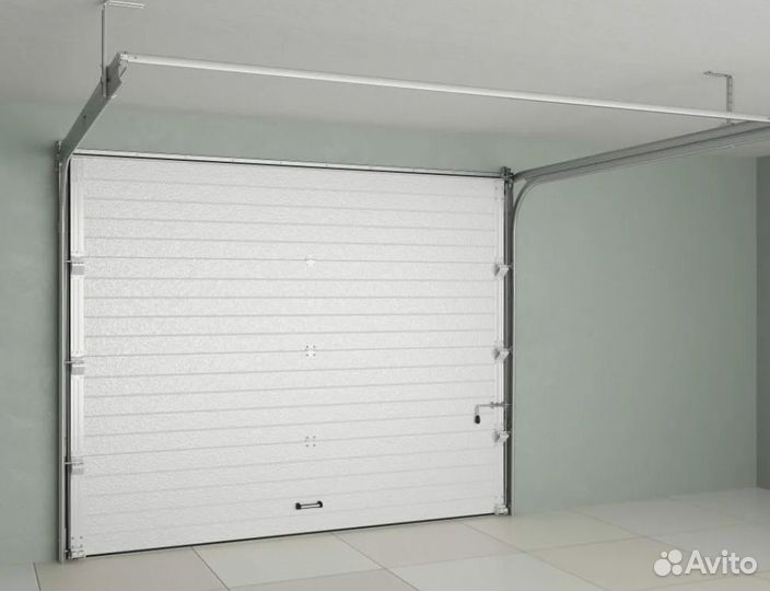 Ворота секционные автоматические 2800*2100