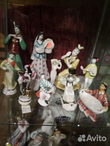 Фарфоровые статуэтки