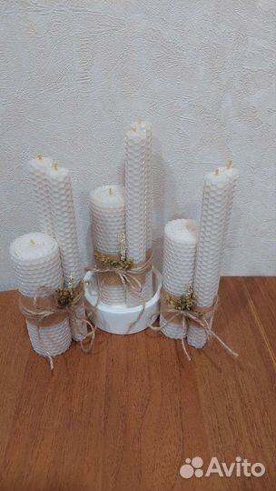 Свечи из вощины, семейный очаг