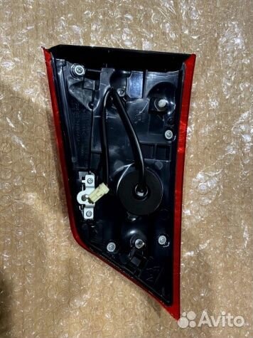 Фара задняя в крышку Mitsubishi Outlander 3