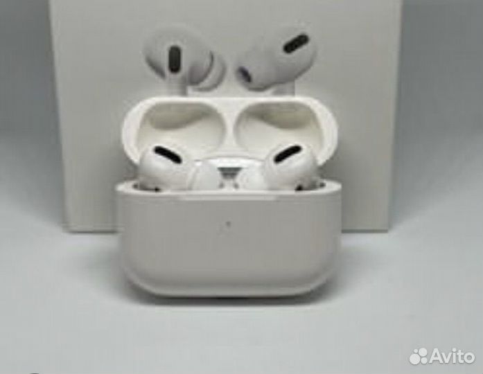 Беспроводные науники AirPods Pro с шумкой