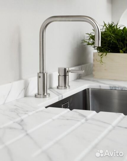 Столешница из искусственного камня (акрил, кварц)