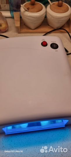 Лампа для ногтей