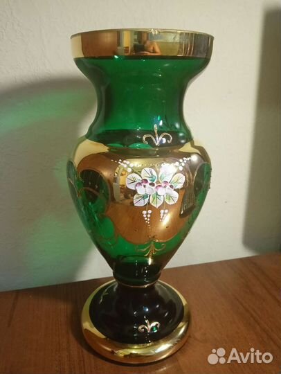 Ваза богемия смальта лепка Чехословакия 32 см
