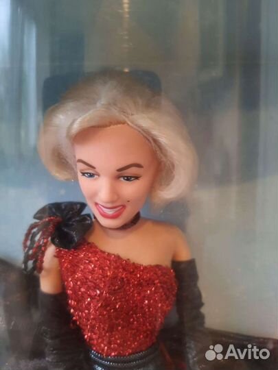 Коллекционная кукла Барби Мэрилин Монро